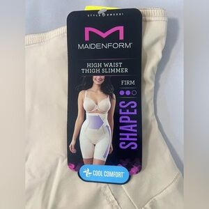 Maidenform Self Expressions Women's Firm Foundations Thigh Slimmer‎ Sz M
